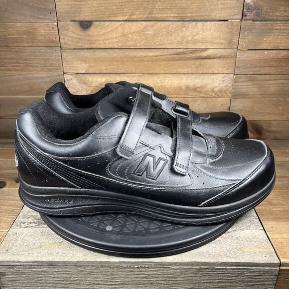 New Balance 577 Mens Sz 12.5 4E White Hook & Loop Casual Shoes Sneakers Leather